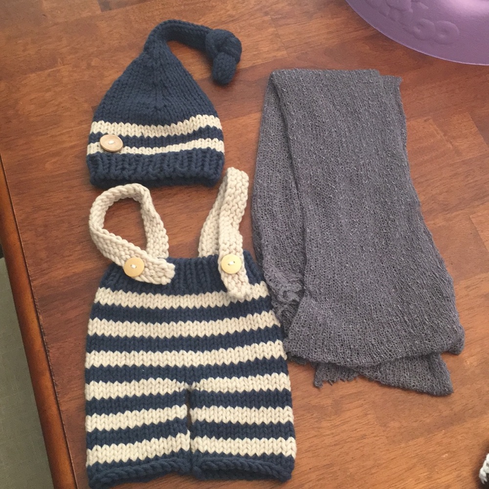 Newborn boy photo outfit and wrap
